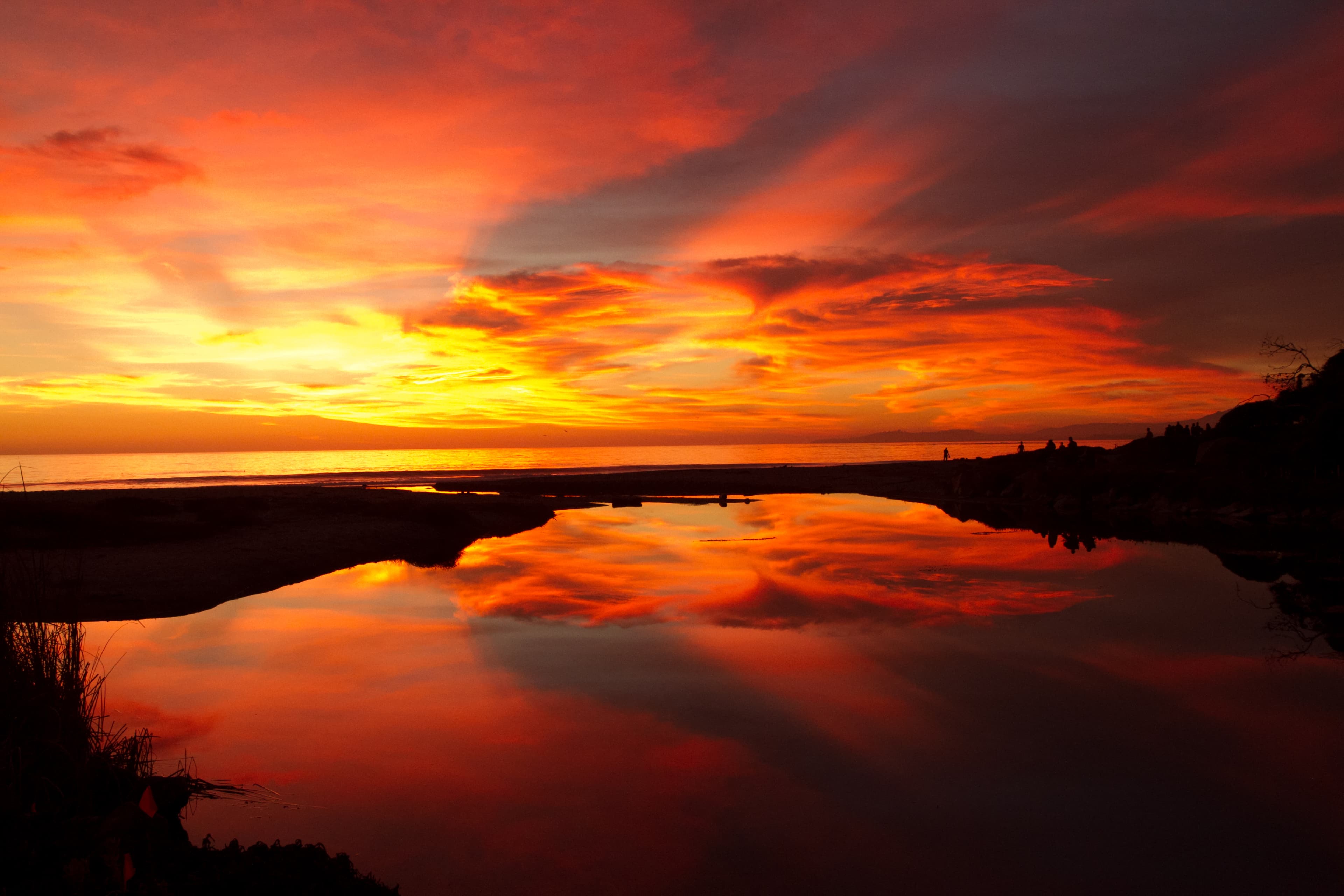 Sunset at Carpinteria State Beach in Santa Barbara County, California, photographed Feb. 5, 2011 (file photo)