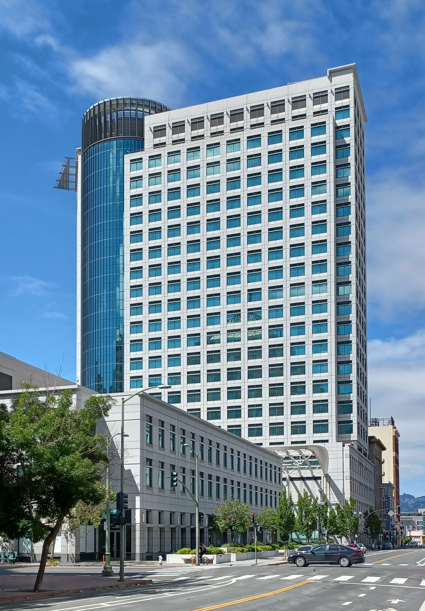 The Elihu M. Harris State Office Building in Oakland, home to an office of the California Attorney General, May 2023 (file photo)