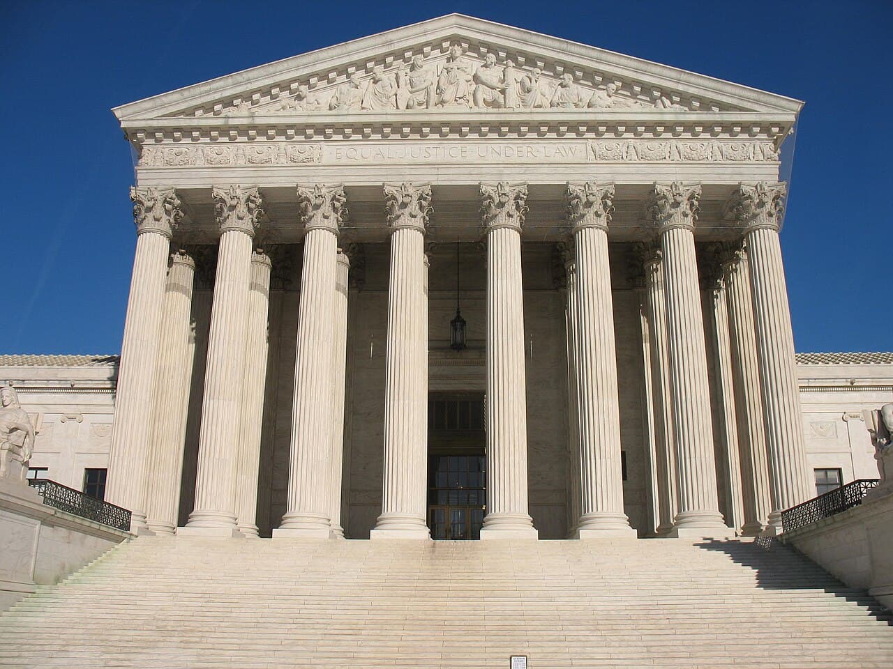 The United States Supreme Court building in Washington